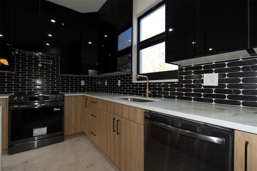 Furnished interior view inside a new home in , Tampa (Image 12).