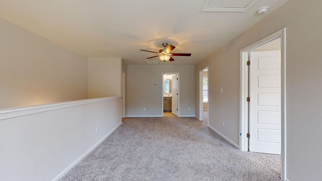 Representative unfurnished interior of a home built from the Tyler A by JC Jackson Homes,LLC in Heritage Pointe, Newport (Image 17).