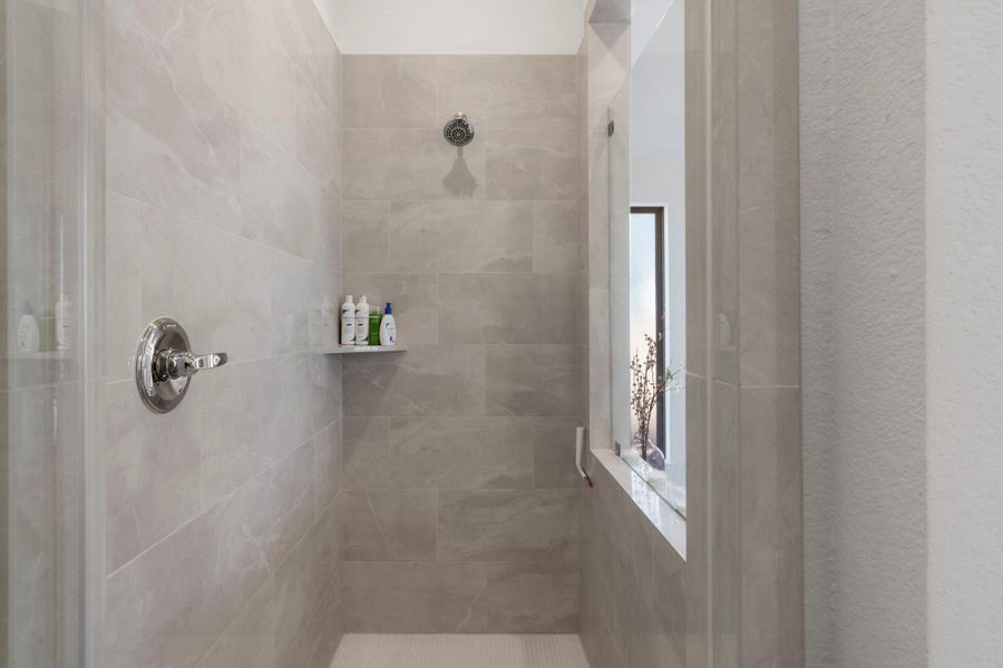 Close-up of interior finishes inside a home in The Colony 60', Bastrop (Image 21).