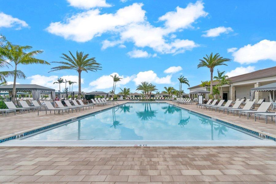 Valencia Grand Amenities Valencia Grand Amenities