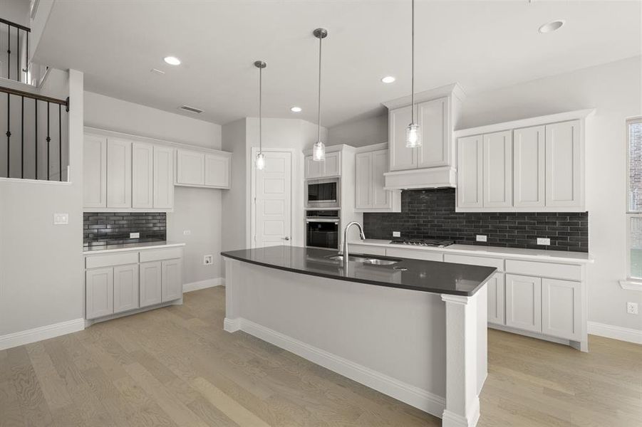 2705 Chambray- Kitchen-2 2705 Chambray- Kitchen-2