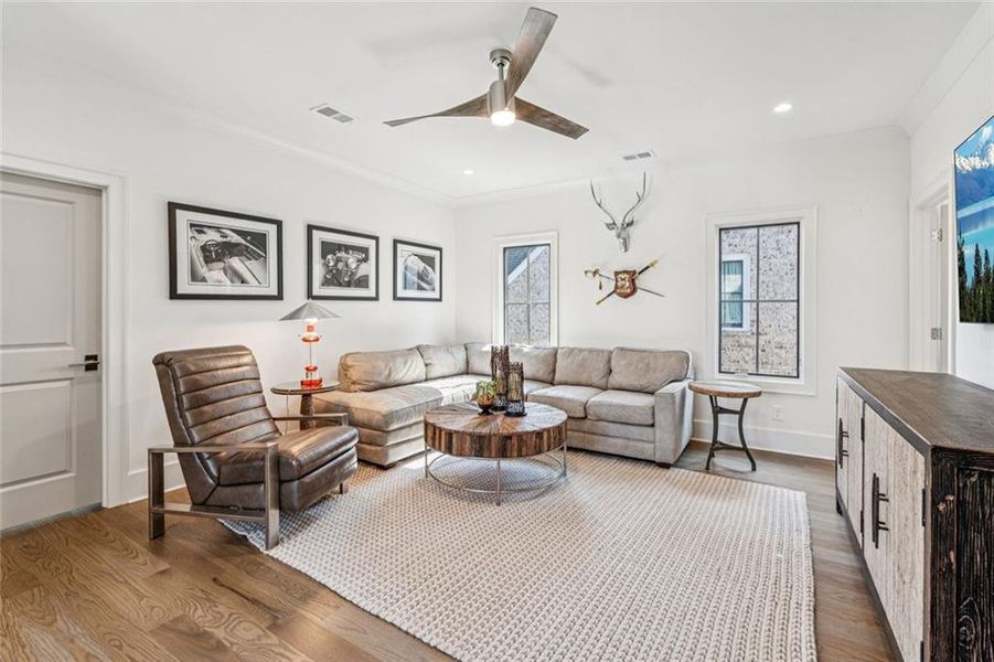 Furnished interior view inside a new home in , Alpharetta (Image 37).