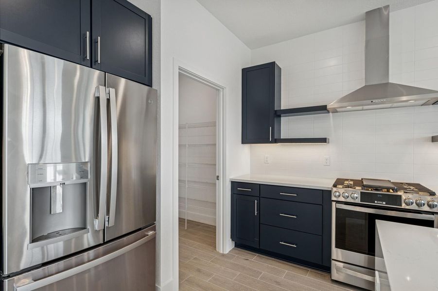 Kitchen & Pantry