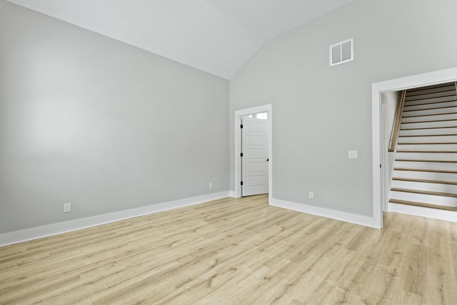 Spacious, unfurnished interior of a new home in , Huger (Image 9).