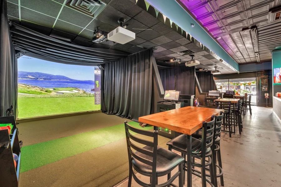 Furnished interior view inside a new home in Magnolia Ridge, Monroe (Image 7).