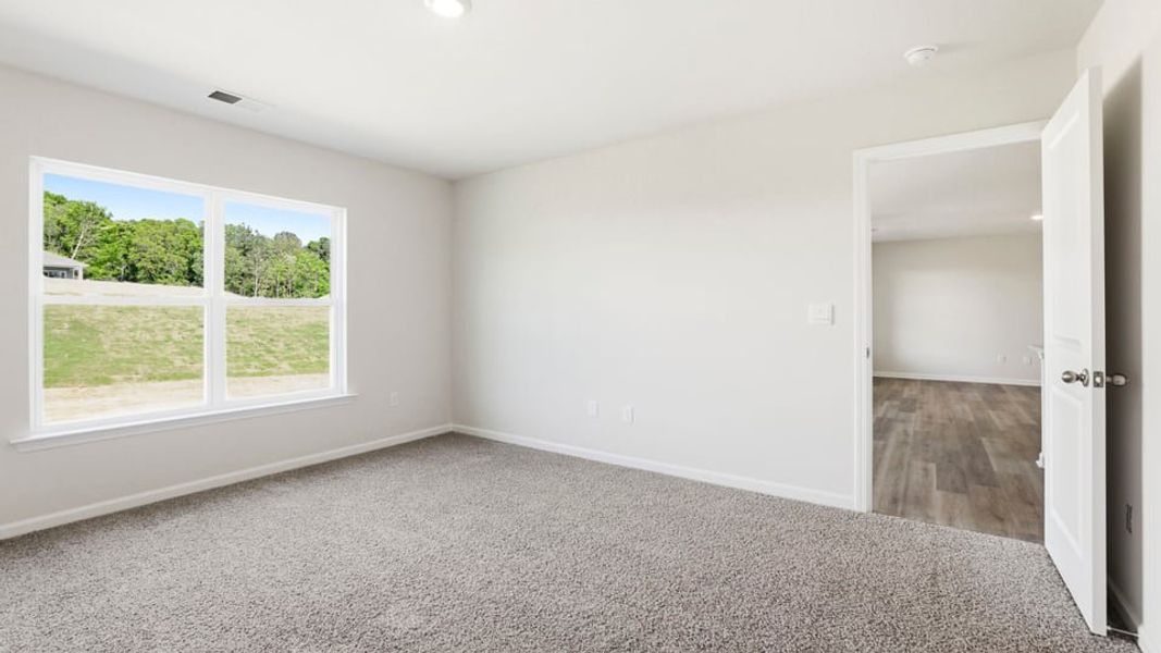 Spacious, unfurnished interior of a new home in Cascade Point, Seneca (Image 28). Spacious, unfurnished interior of a new home in Cascade Point, Seneca (Image 28).