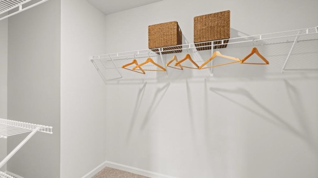 Spacious, unfurnished interior of a new home in Lost Creek, Dallas (Image 17).