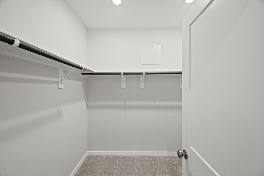 Spacious, unfurnished interior of a new home in Lonestar Collection at Paloma at Sanford Farms, Waller (Image 28).