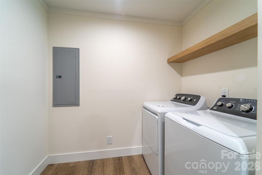 Close-up of interior finishes inside a home in , Hayesville (Image 18).