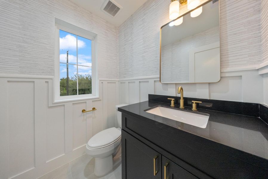 Furnished interior view inside a new home in , Houston (Image 8).