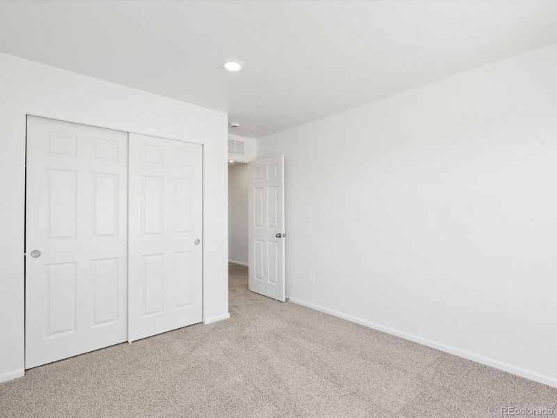 Spacious, unfurnished interior of a new home in Revere at Johnstown, Johnstown (Image 19).