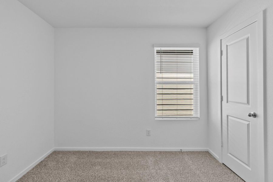 Spacious, unfurnished interior of a new home in , Houston (Image 17).
