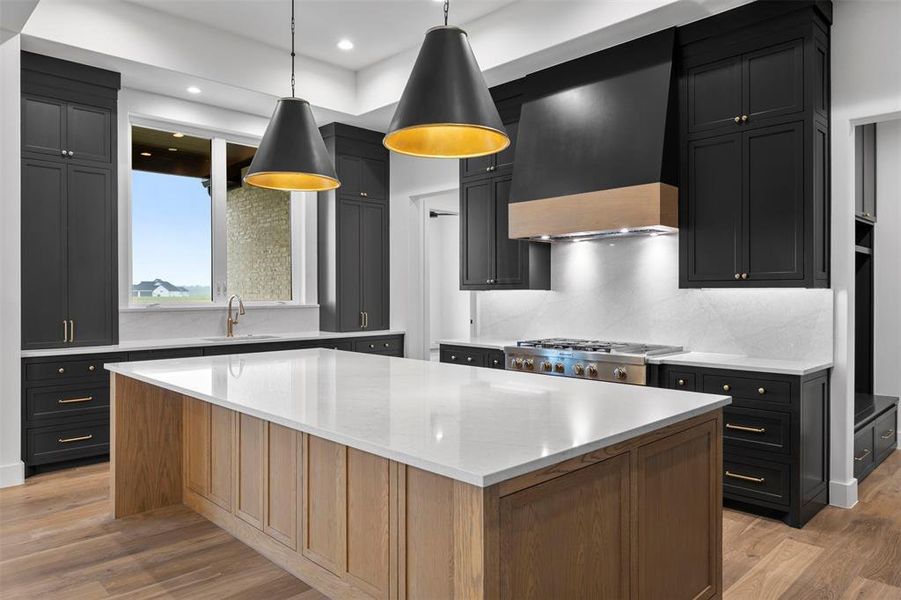 Furnished interior view inside a new home in , Waxahachie (Image 8).