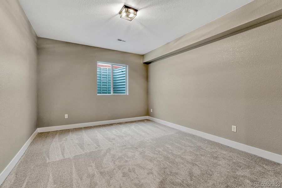 Spacious, unfurnished interior of a new home in , Colorado Springs (Image 39).