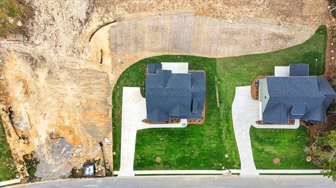 Image 42 of a home in .