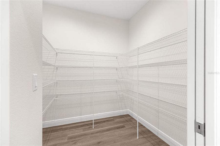 Spacious, unfurnished interior of a new home in , Dunnellon (Image 39).