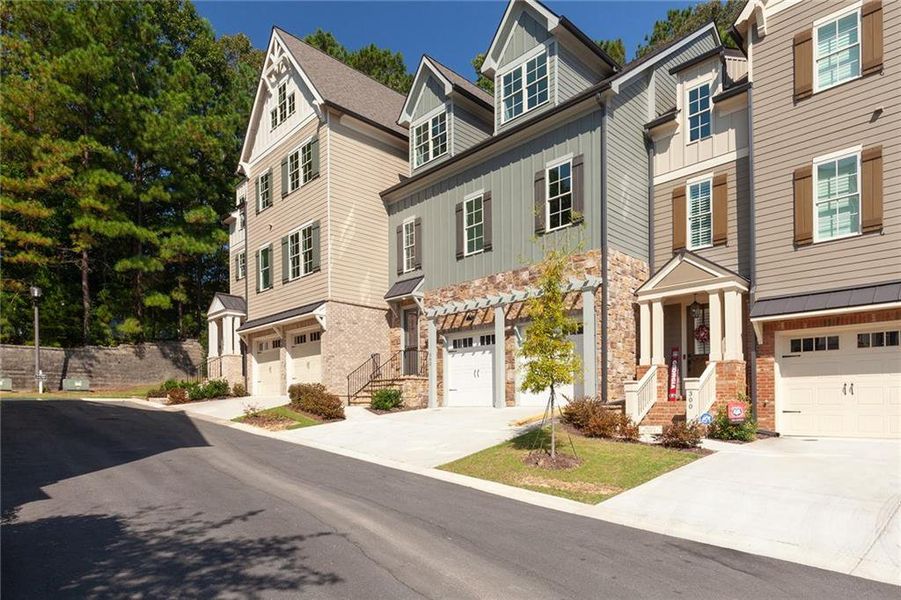 Image 21 of a home in .