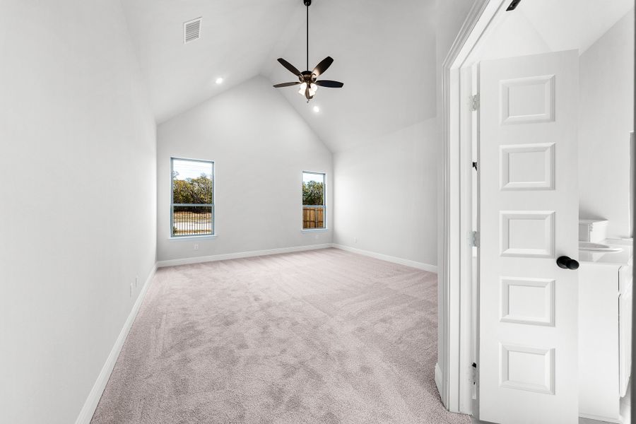 Spacious, unfurnished interior of a new home in Forest Ridge Estates, Greenville (Image 30). Spacious, unfurnished interior of a new home in Forest Ridge Estates, Greenville (Image 30).