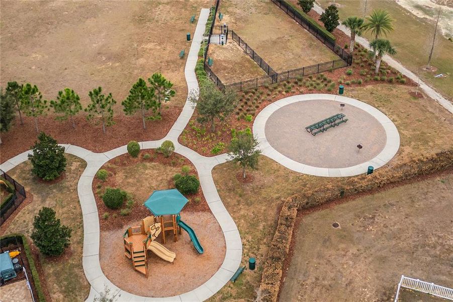 Community amenities in , Kissimmee (Image 54).
