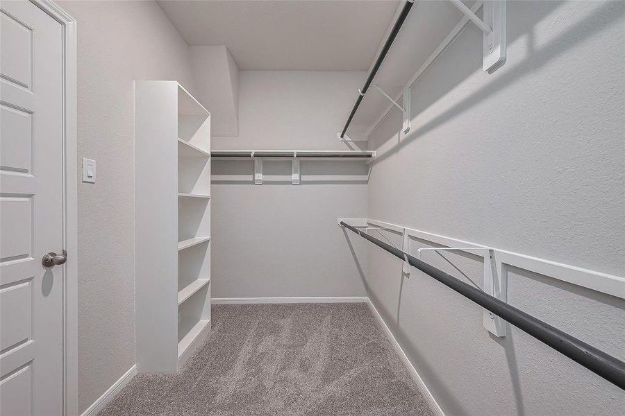 Spacious, unfurnished interior of a new home in River Ranch, Dayton (Image 28).