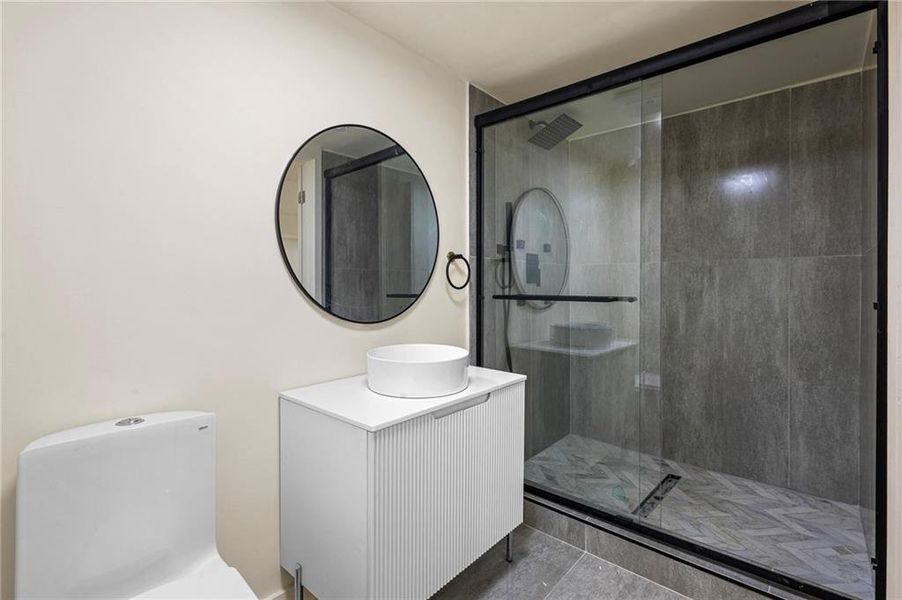 Furnished interior view inside a new home in , Atlanta (Image 13).