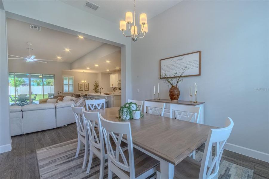 Furnished interior view inside a new home in Francisco Park, Oviedo (Image 31).