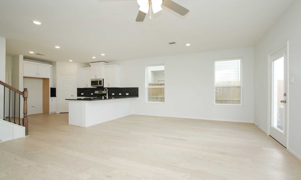 Representative unfurnished interior of a home built from the Lexington Series - Addison by Brightland Homes in Beamer Villas, Friendswood (Image 22). Representative unfurnished interior of a home built from the Lexington Series - Addison by Brightland Homes in Beamer Villas, Friendswood (Image 22).