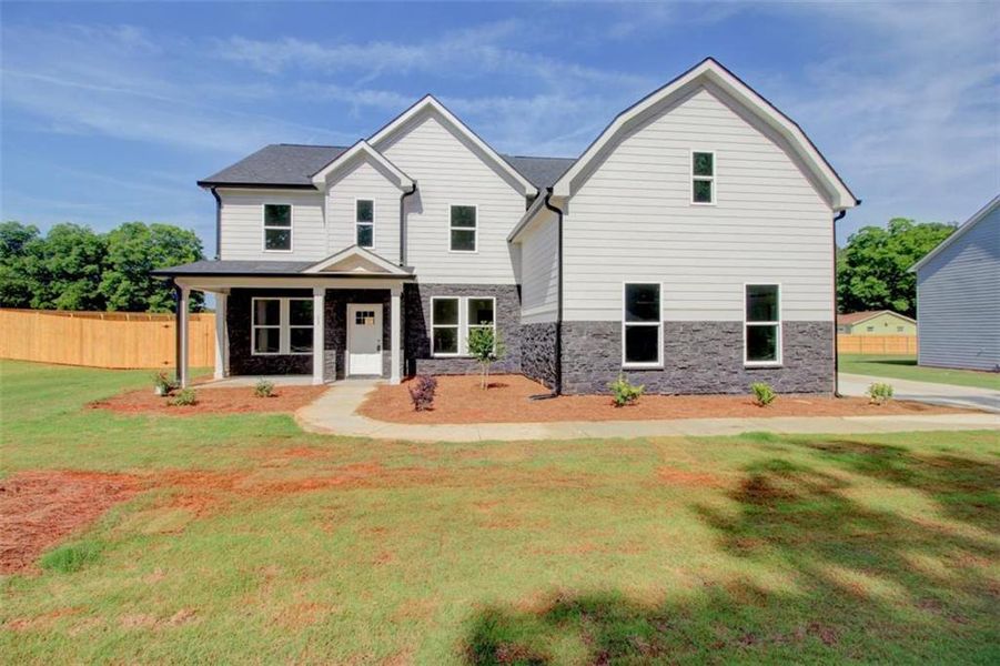 Exterior details and patio area of a home in , Covington (Image 15).