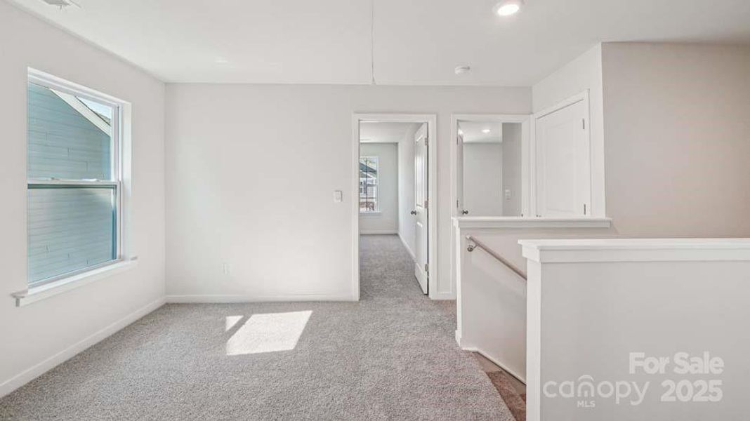 Image 24 of a home in Cardinal Creek.