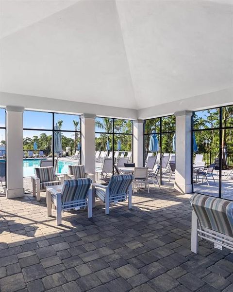Community amenities in Island Lakes at Coco Bay: Executive Homes, Englewood (Image 13).