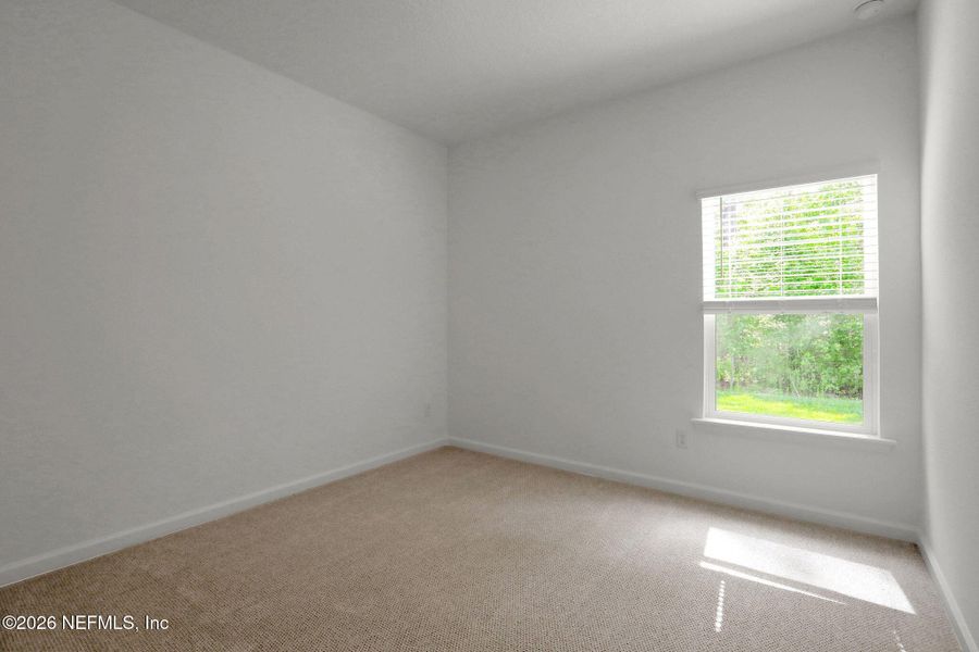 Spacious, unfurnished interior of a new home in Jennings Farm, Middleburg (Image 41).