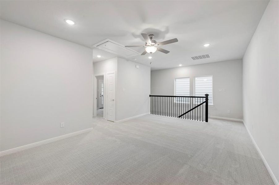 Spacious, unfurnished interior of a new home in The Retreat at Harvest, Argyle (Image 19).