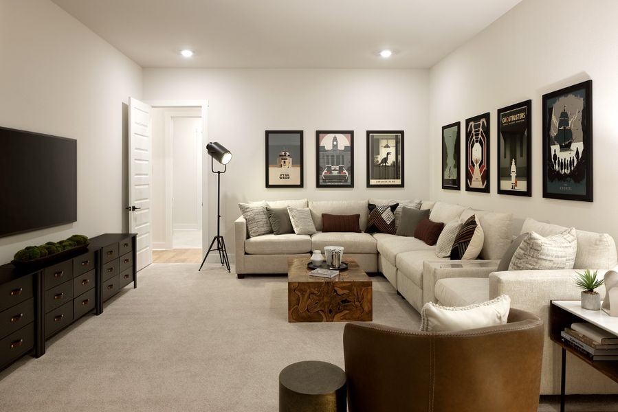 Representative furnished interior of a home built from the Sisterdale by Beazer Homes in Highland Estates, San Antonio (Image 10).
