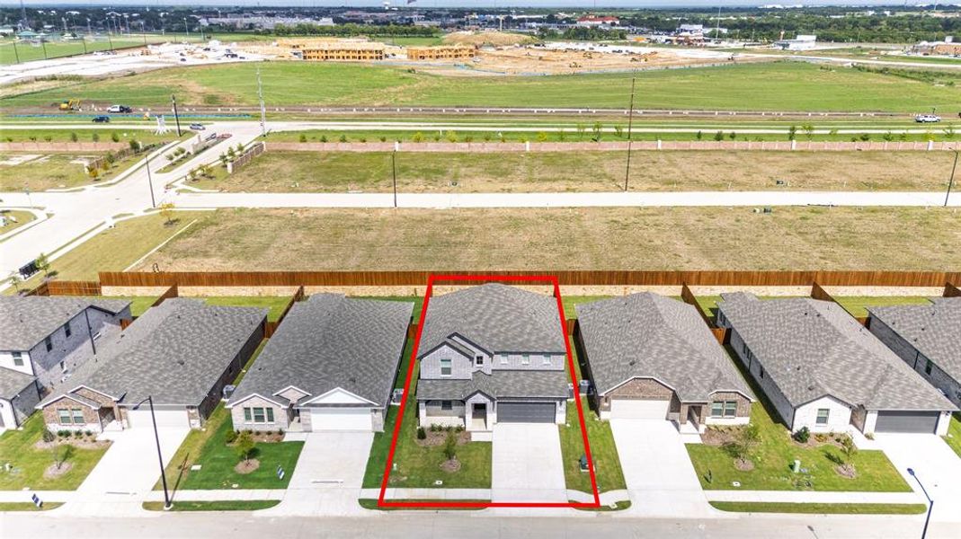 Image 38 of a home in Stratton Place.