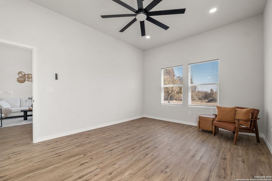 Spacious, unfurnished interior of a new home in , Lytle (Image 21).