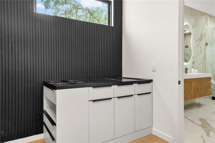 Image 81 of a home in .