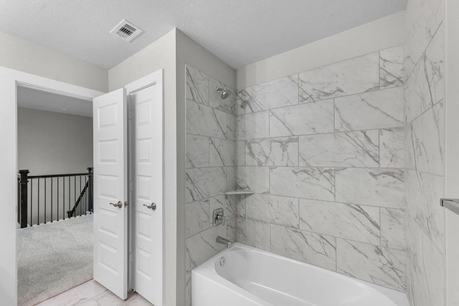Furnished interior view inside a new home in Briarwood Crossing, Rosenberg (Image 14).
