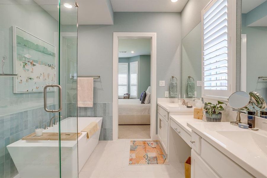 Furnished interior view inside a new home in , Fort Worth (Image 18).