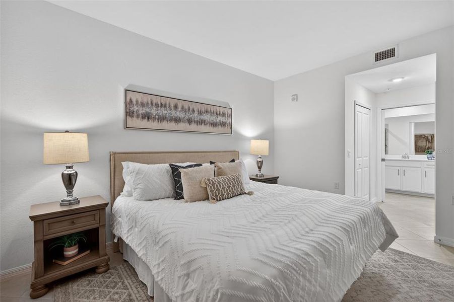 Furnished interior view inside a new home in Heritage Landing, Punta Gorda (Image 19).