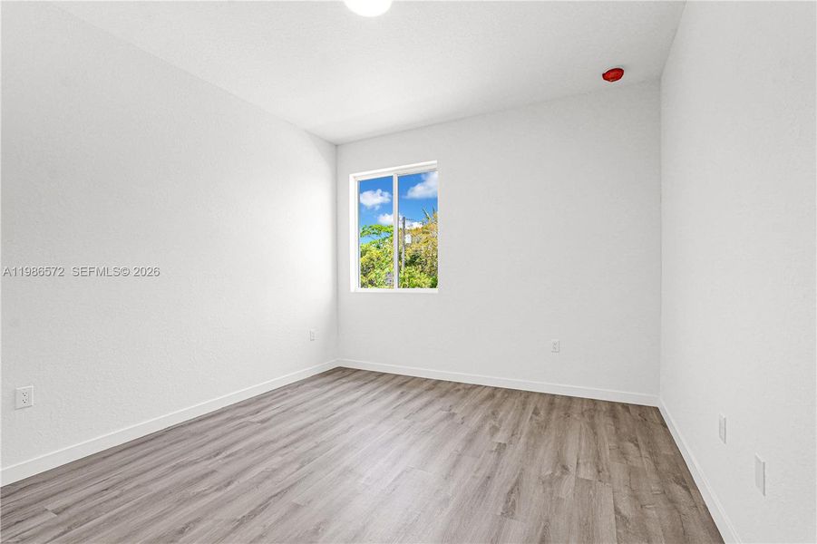 Spacious, unfurnished interior of a new home in , Miami (Image 55).