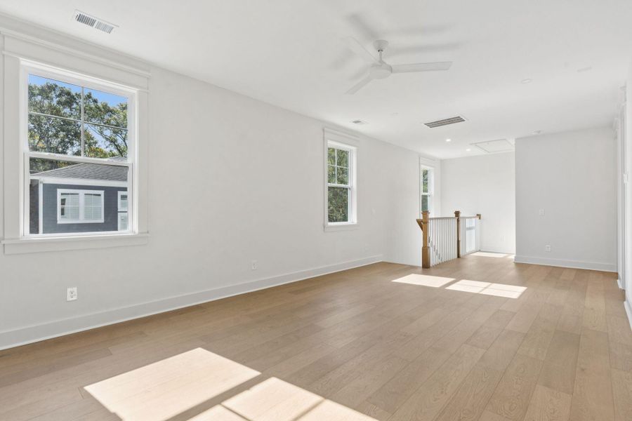 Spacious, unfurnished interior of a new home in , Mount Pleasant (Image 52).