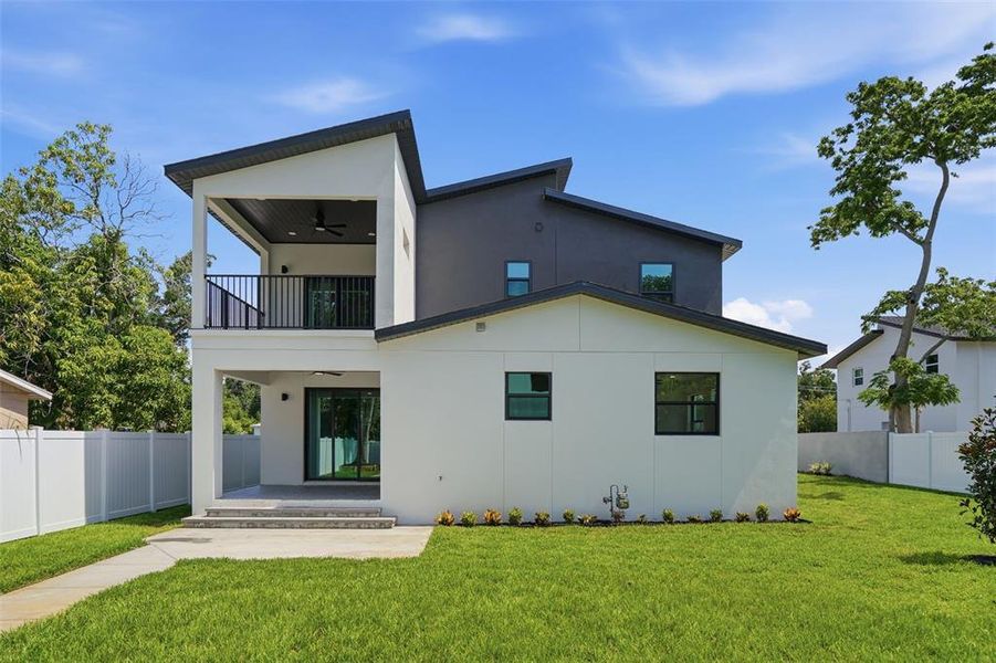 Front exterior of a new home in , St. Petersburg, FL, highlighting curb appeal (Image 2). Front exterior of a new home in , St. Petersburg, FL, highlighting curb appeal (Image 2).