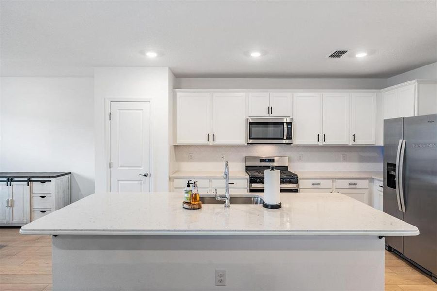 Furnished interior view inside a new home in , Land O' Lakes (Image 17).
