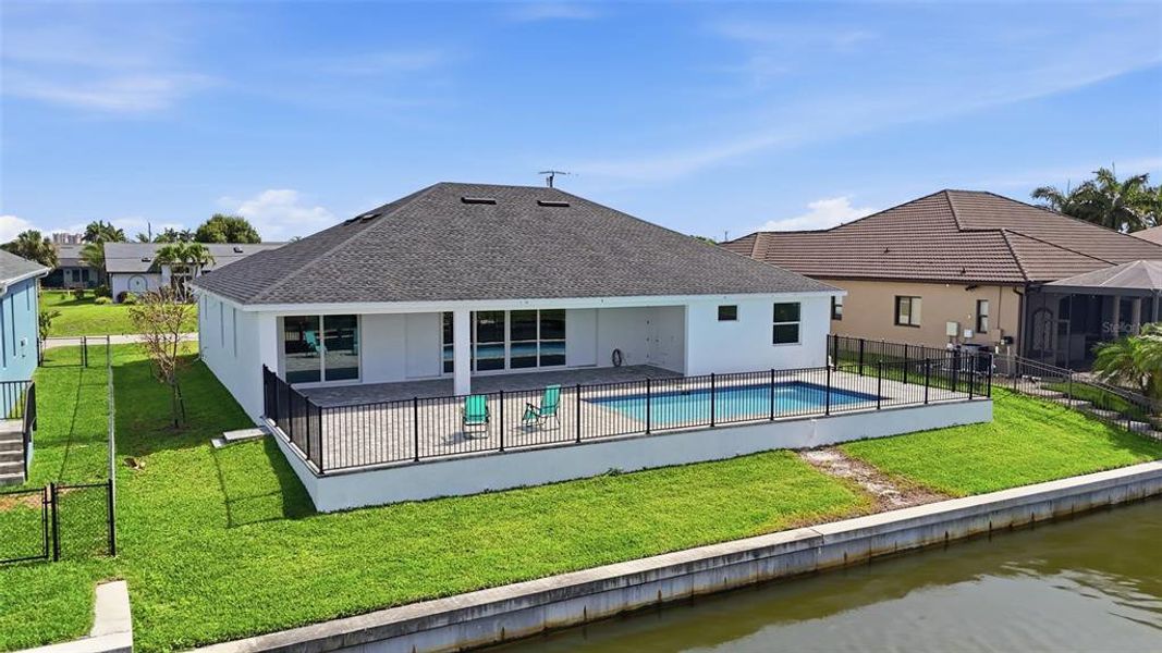 Exterior details and patio area of a home in , Cape Coral (Image 35).