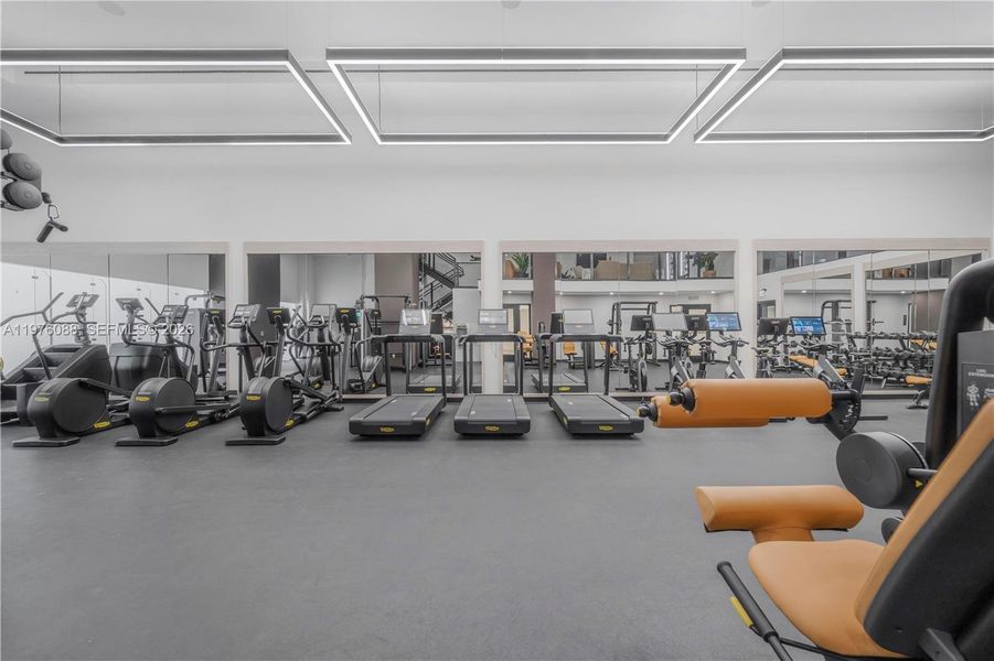 Community amenities in , Miami (Image 51).