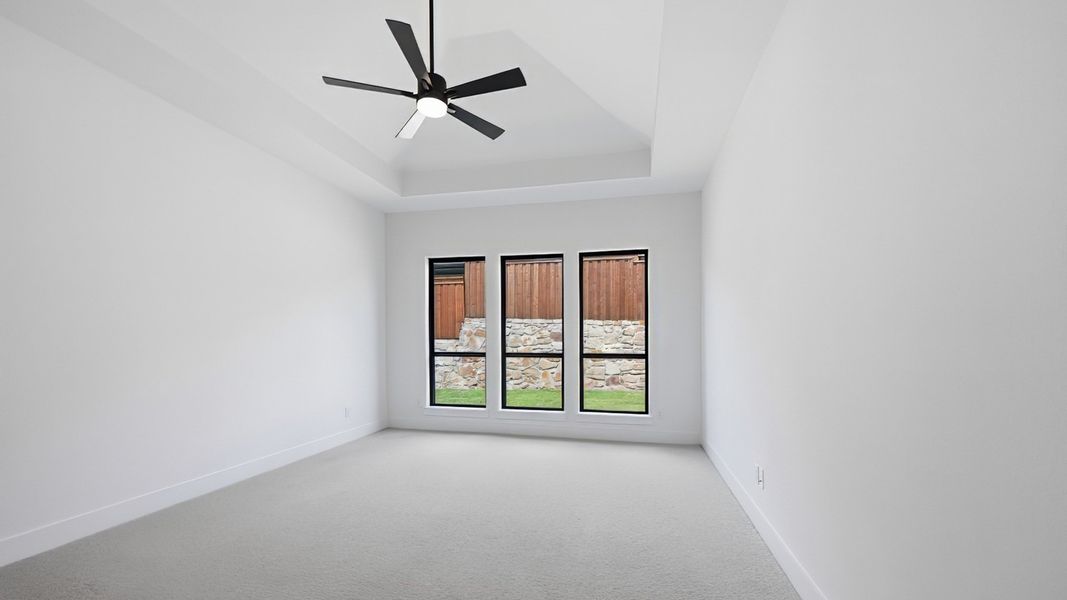 Spacious, unfurnished interior of a new home in Terraces, Rockwall (Image 15).