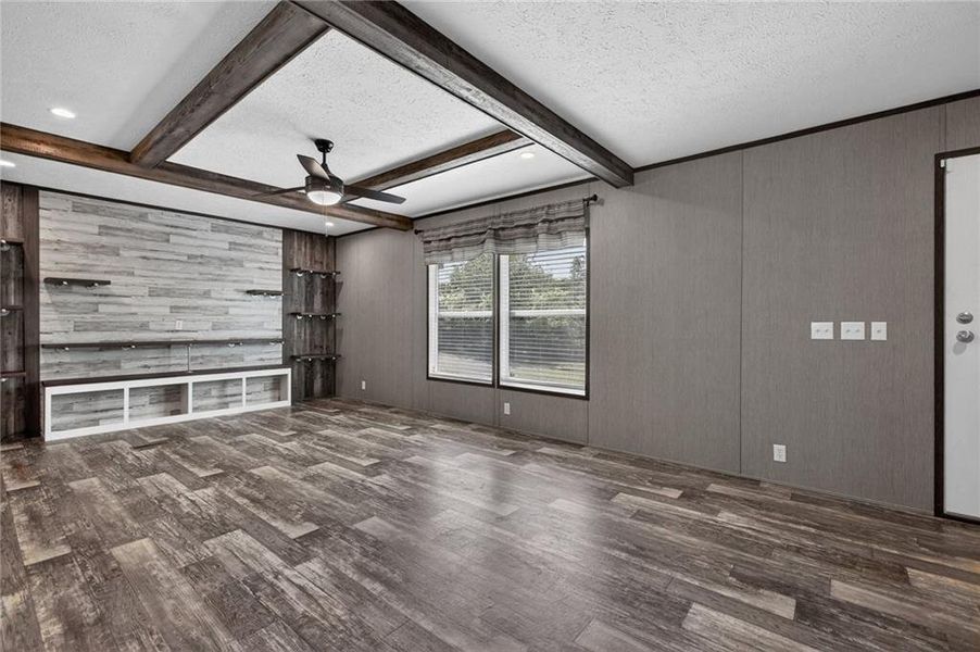 Spacious, unfurnished interior of a new home in , Rockmart (Image 27).