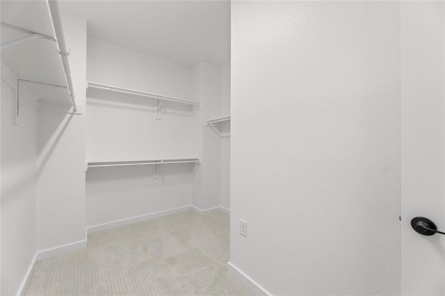 Spacious, unfurnished interior of a new home in The Tribute, The Colony (Image 18). Spacious, unfurnished interior of a new home in The Tribute, The Colony (Image 18).