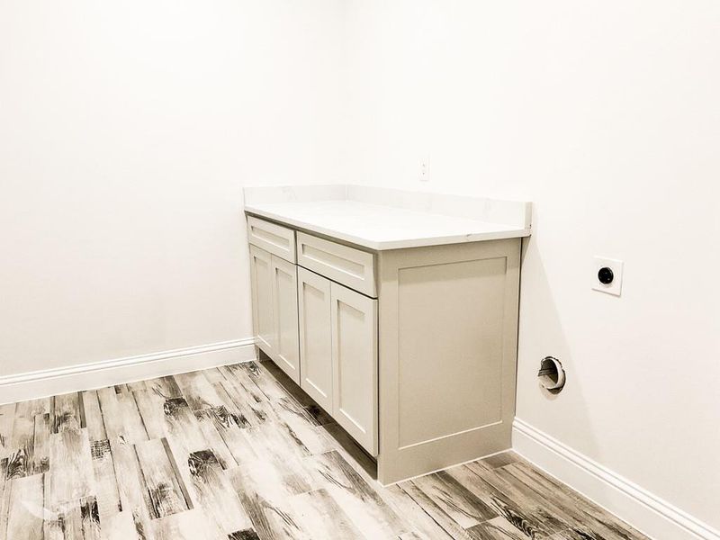 Spacious, unfurnished interior of a new home in , Godley (Image 10). Spacious, unfurnished interior of a new home in , Godley (Image 10).