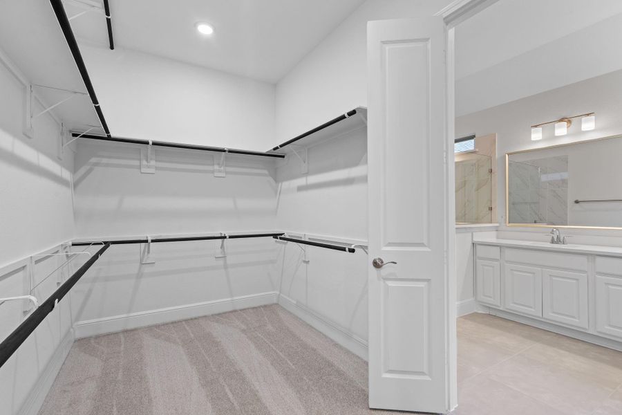 Furnished interior view inside a new home in Chambers Creek, Willis (Image 11).